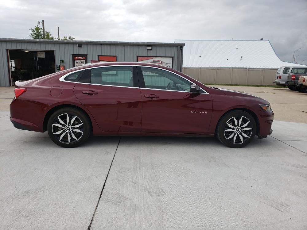 2016 Red /GRAY Chevrolet Malibu Limited 1LT (1G1ZE5ST5GF) with an 1.5L L4 DOHC 16V engine, 6A transmission, located at 625 South Lincoln Avenue, York, NE, 68467, (402) 362-5933, 40.856369, -97.592667 - Photo #1