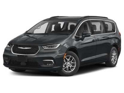 photo of 2022 Chrysler Pacifica Touring-L